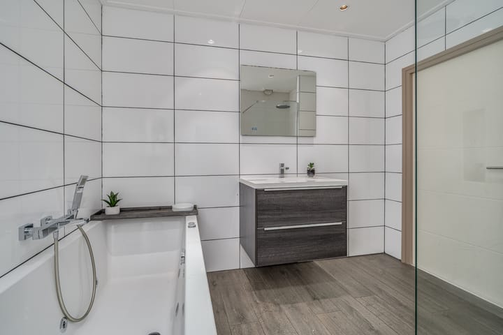 Foto 20 van Bijendans 32