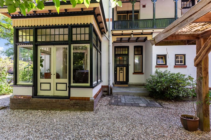 Photo 4 of Jachtlaan 10