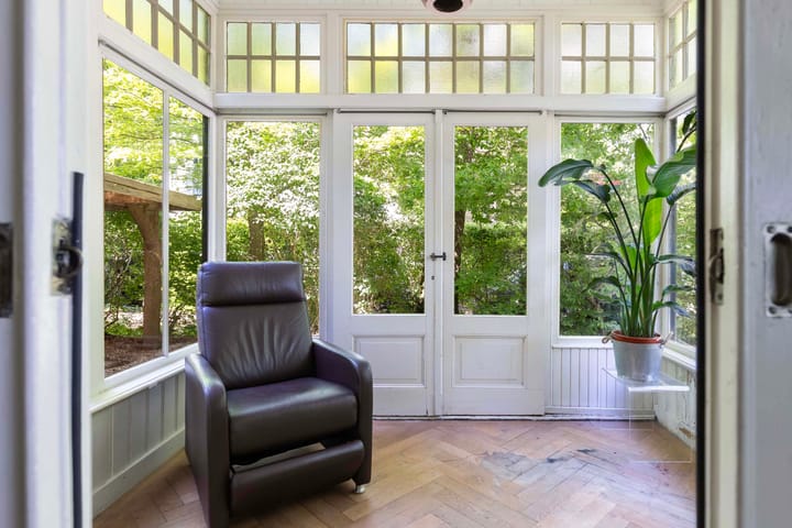 Photo 38 of Jachtlaan 10