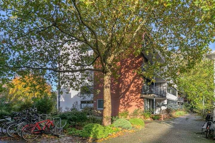 Foto 22 van Oetewalerstraat 97