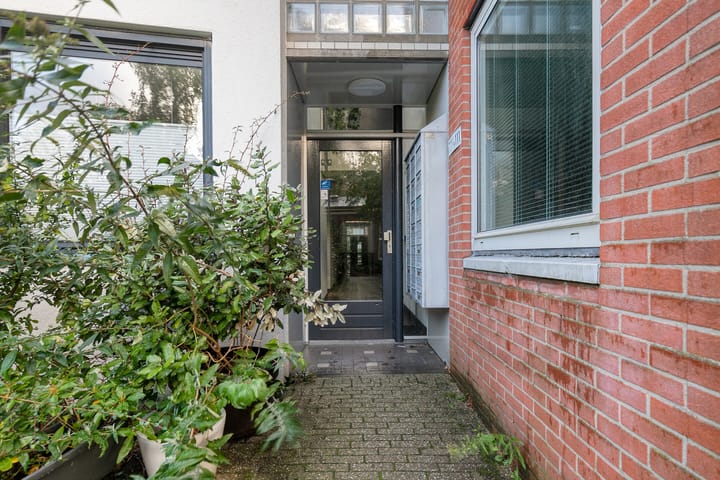 Foto 6 van Oetewalerstraat 97