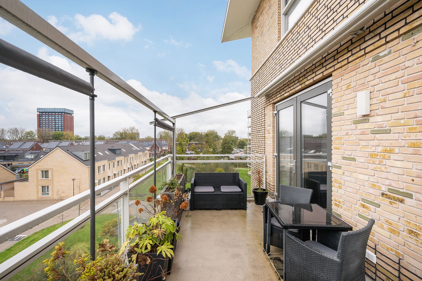 Foto 20 van Ireen Wüststraat 145