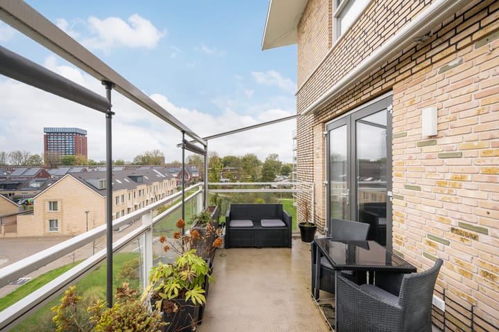 Foto 20 van Ireen Wüststraat 145