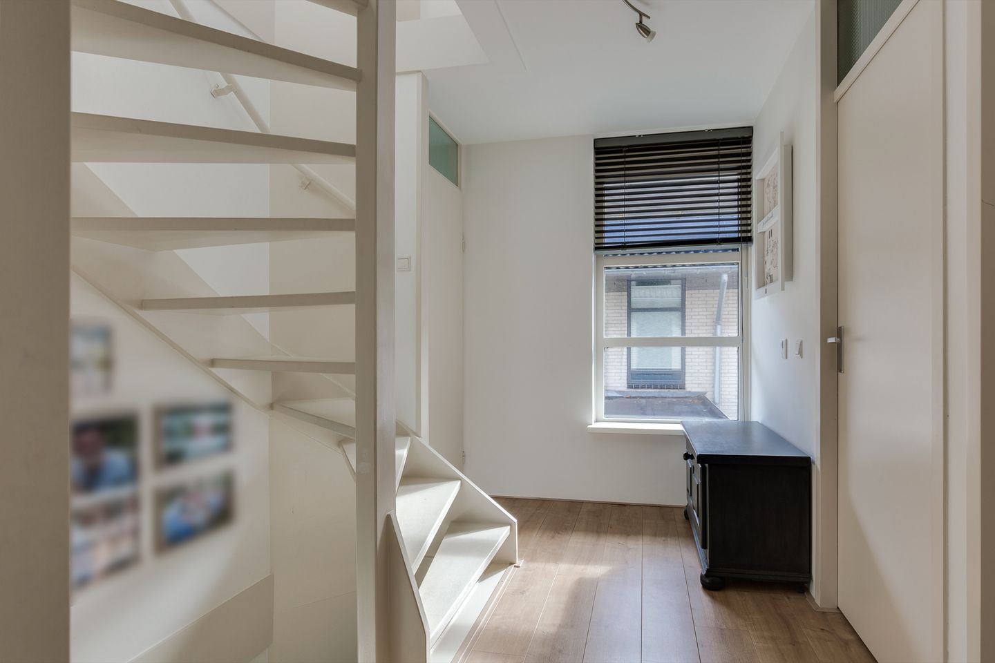 Foto 20 van Koningsvaren 54