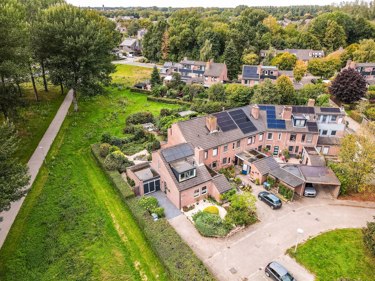 Photo 1 of Grasmeent 14