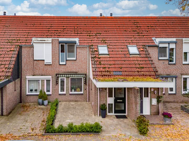 Photo 2 of Michaëlstraat 6