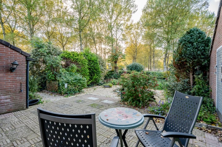 Photo 26 of Grasmeent 14