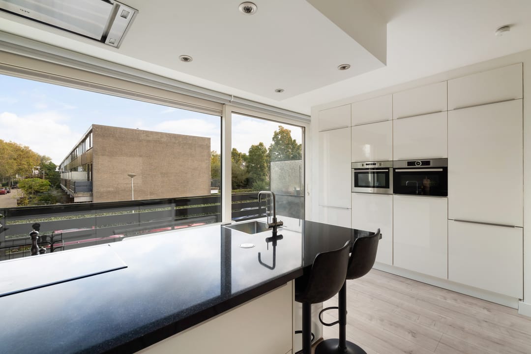 Foto 2 van Schuberthof 6