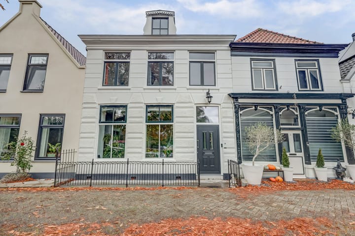 Photo 3 of Dorpsstraat 19