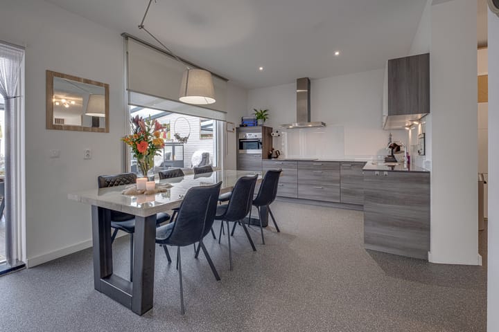 Photo 3 of Burg. Hausmansstraat 9