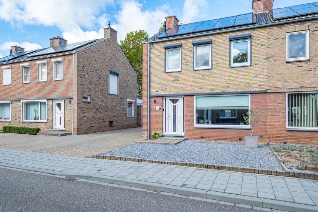 Foto 47 van Burg. Hausmansstraat 9