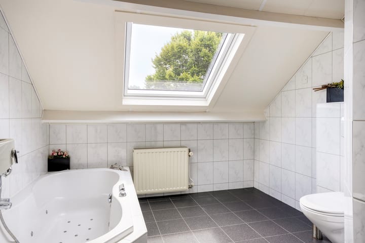 Photo 27 of Marjolein 6