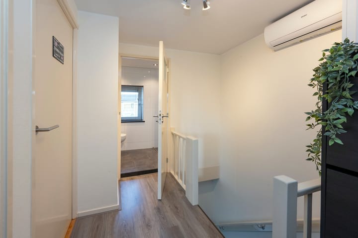 Foto 10 van Thorbeckestraat 54