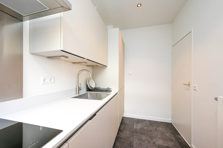 Foto 12 van Rochussenstraat 307-A02