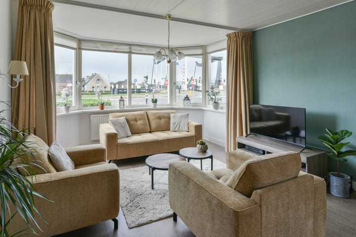 Foto 7 van Drechtdijk 147