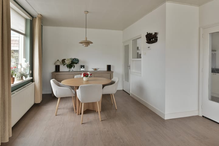 Foto 10 van Drechtdijk 147