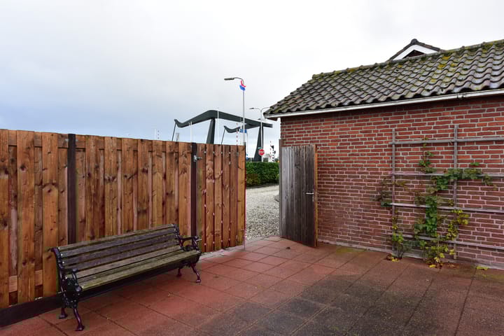 Foto 27 van Drechtdijk 147