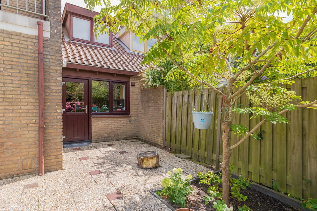 Foto 16 van Vincent van Goghsingel 10