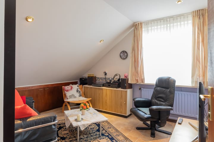 Photo 37 of Vincent van Goghsingel 10