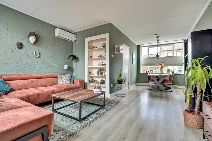 Foto 2 van Vanekerstraat 304