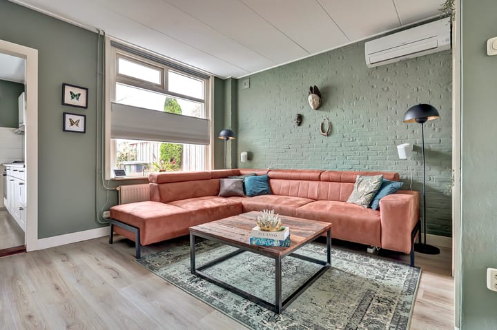 Photo 8 of Vanekerstraat 304