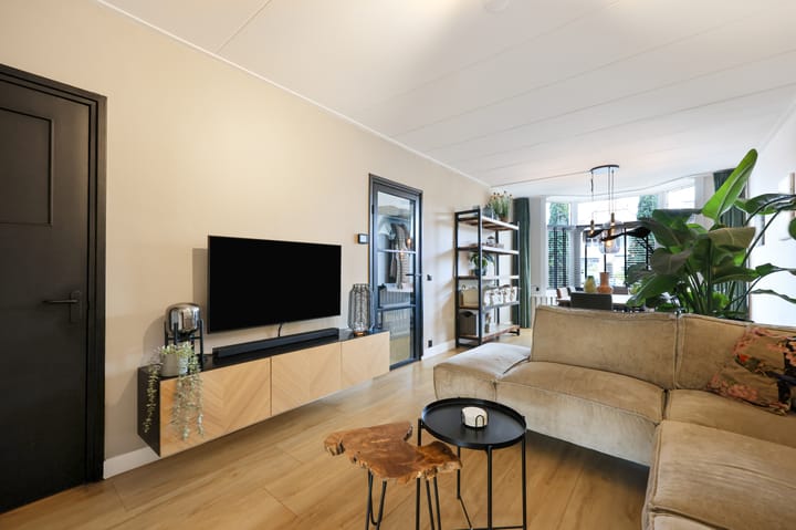 Photo 11 of Zeeweg 198