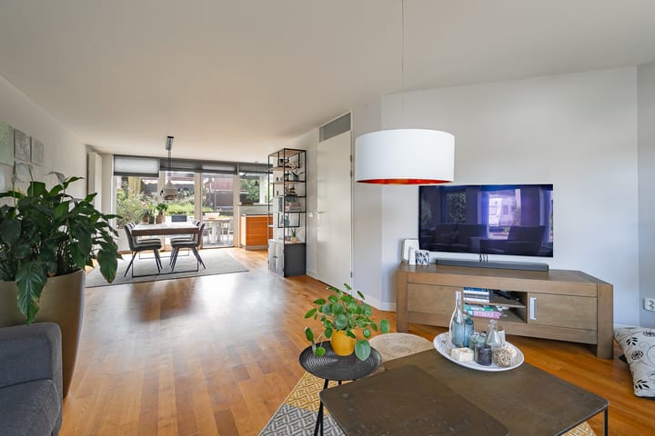 Foto 6 van Aronskelk 67