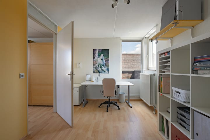 Foto 22 van Aronskelk 67