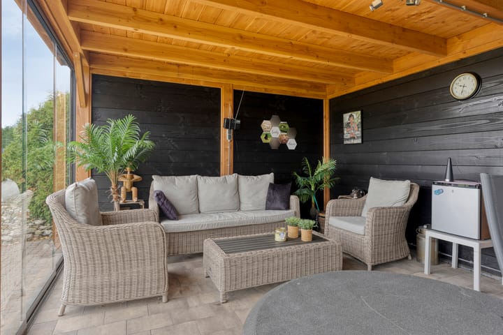 Photo 38 of Hoebertweg 13