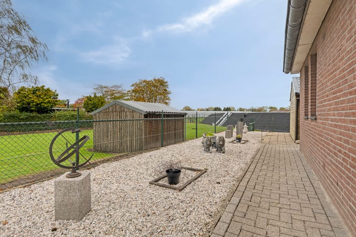 Photo 43 of Hoebertweg 13