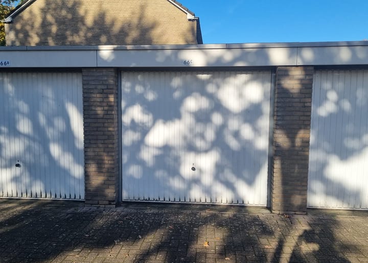 Photo 3 of Maasstraat 66-C