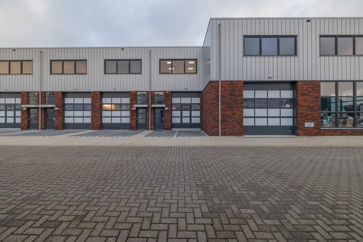 Dobbeweg 11-r, Voorschoten