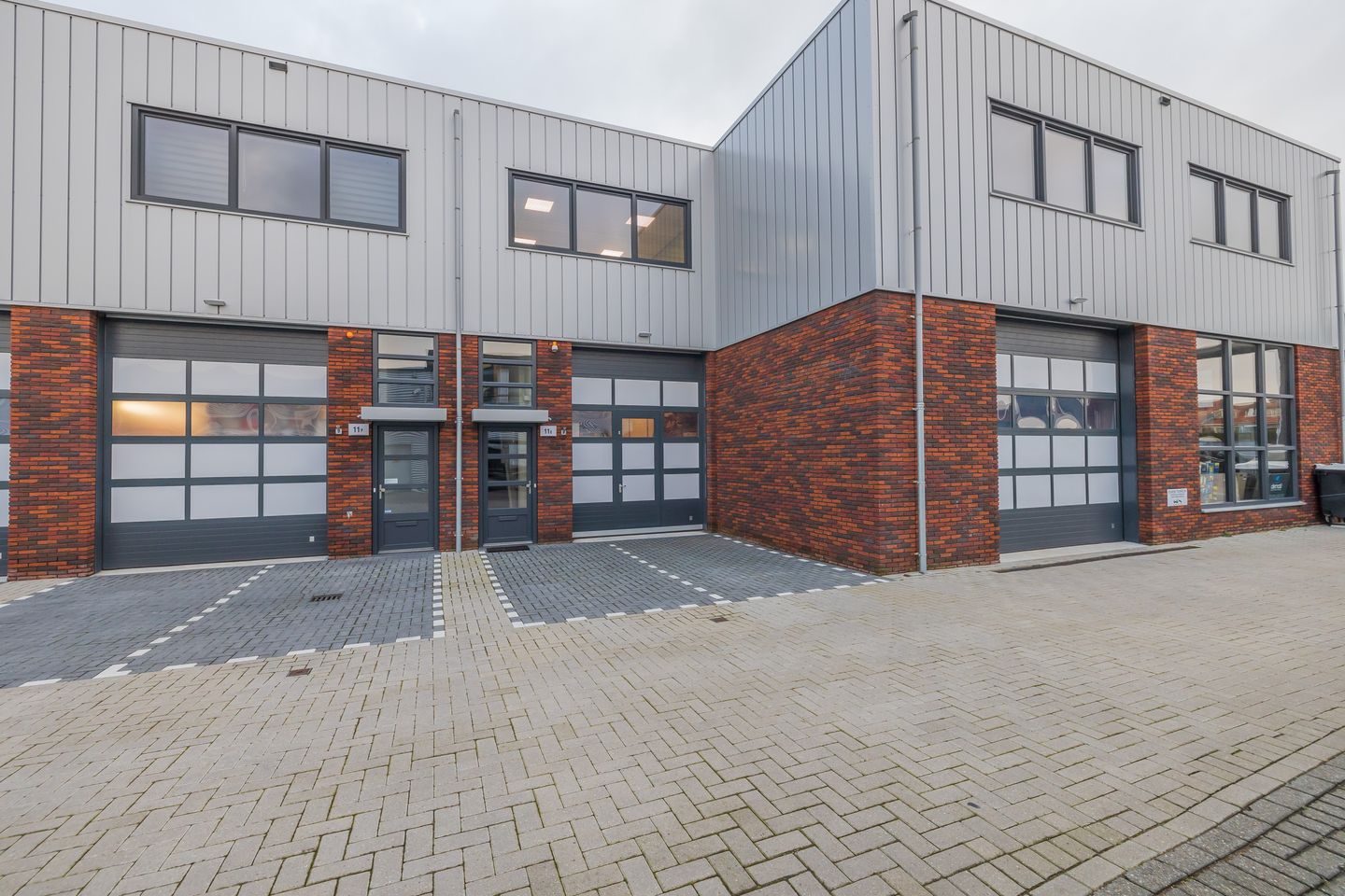 Bekijk foto 2 van Dobbeweg 11-r