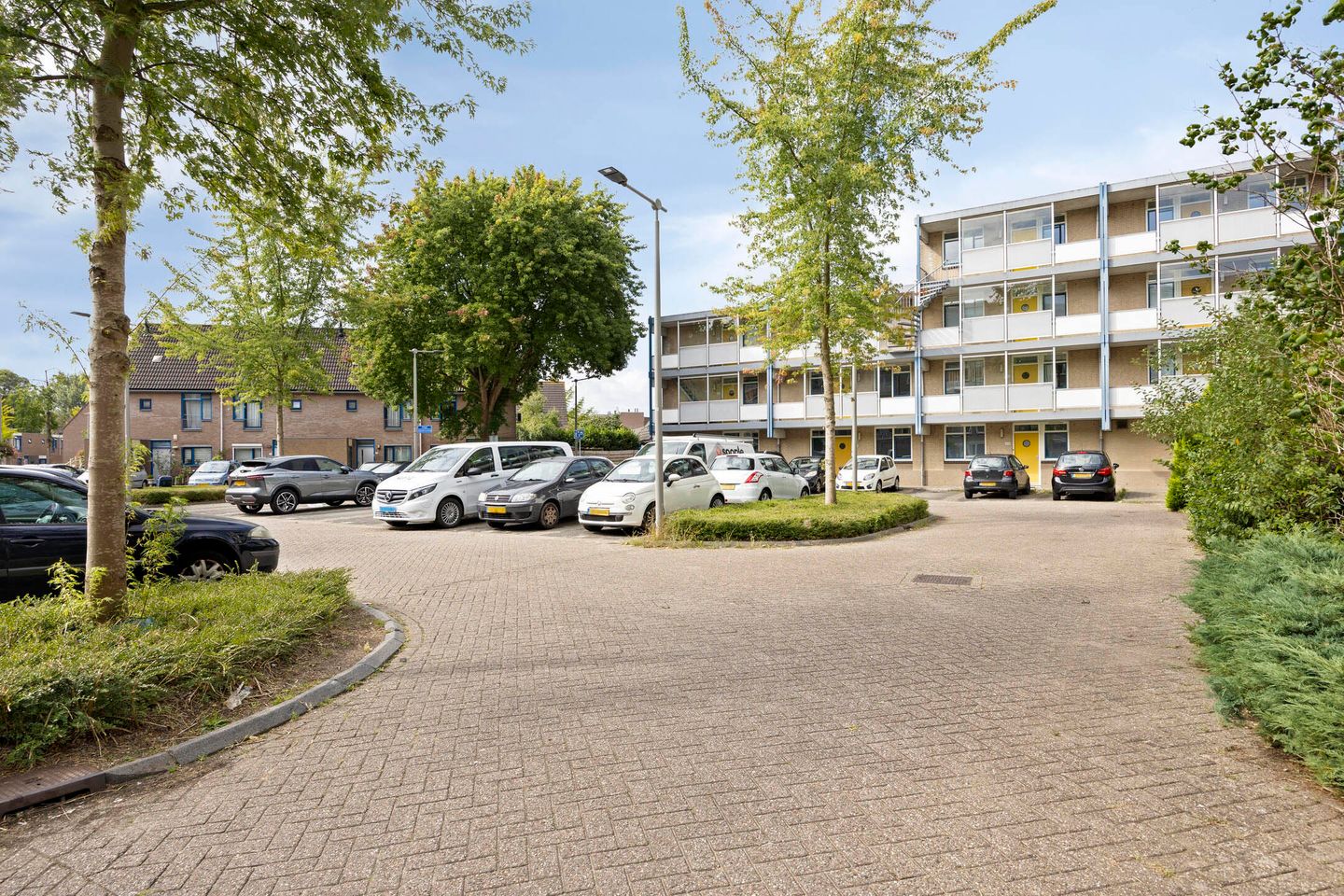 Foto 20 van Schepen van Ommerenstraat 146