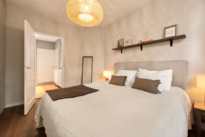 Photo 13 of Frederik Hendrikstraat 17-1