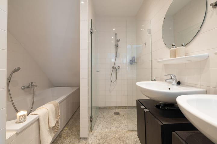 Photo 17 of Frederik Hendrikstraat 17-1