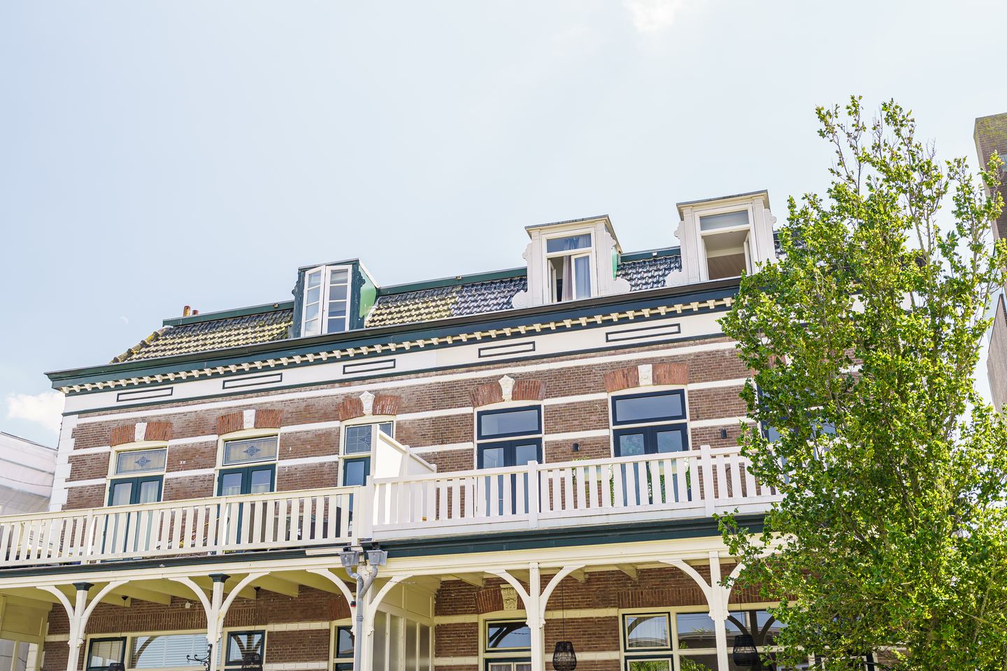 View photo 1 of Hogeweg 64-c