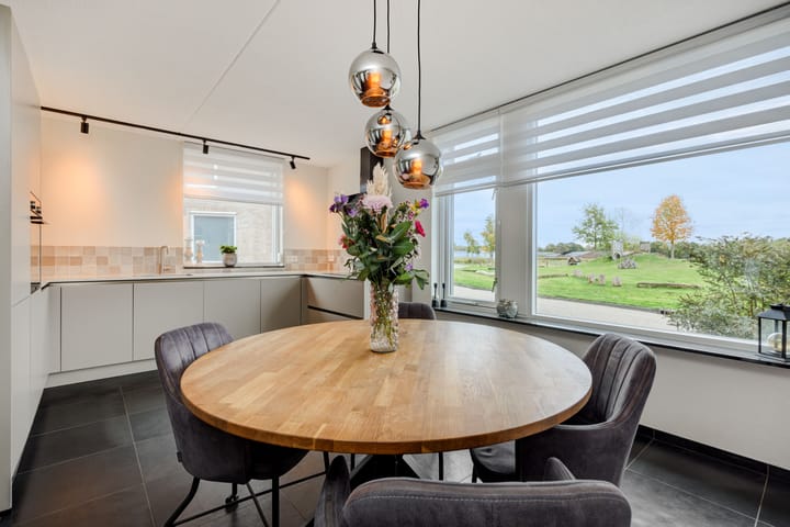 Photo 29 of Hertelaan 31