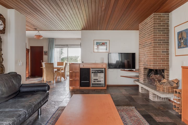 Photo 5 of Dr. C.J.K. van Aalstweg 17