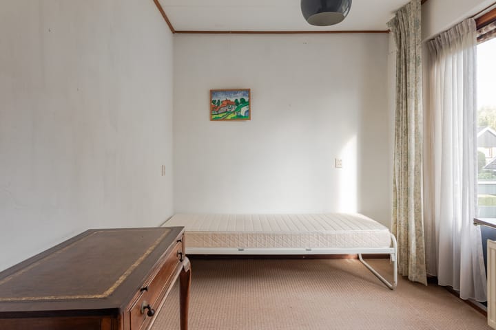 Photo 36 of Dr. C.J.K. van Aalstweg 17