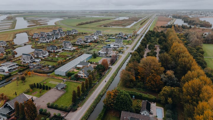 Photo 6 of Middelweg 4-F