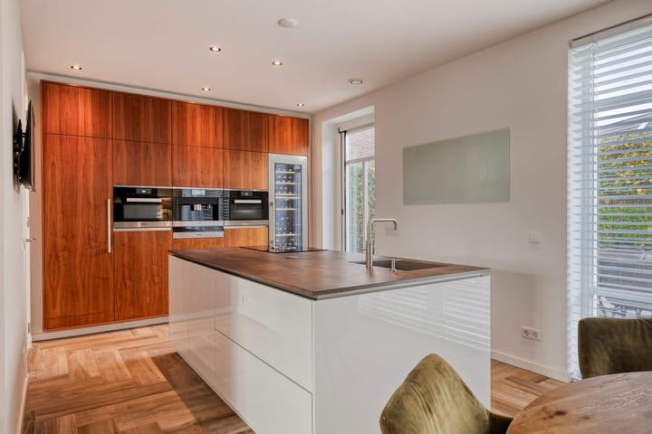 Photo 10 of Dolium 8