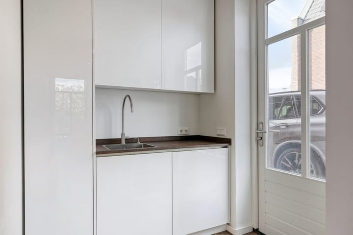 Photo 15 of Dolium 8