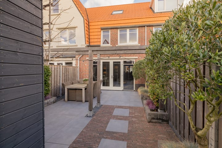 Photo 41 of Duinrel 14