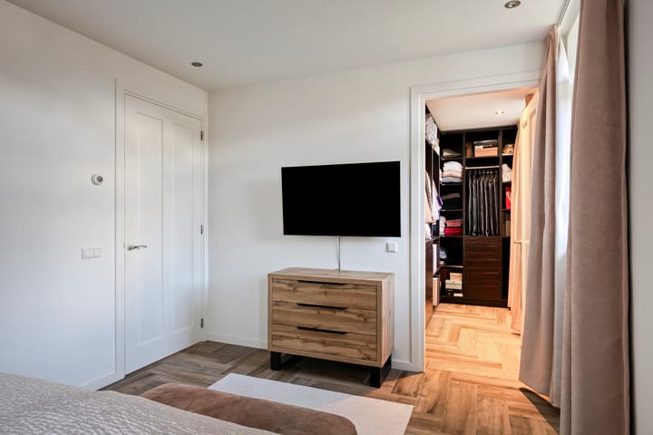 Photo 25 of Dolium 8