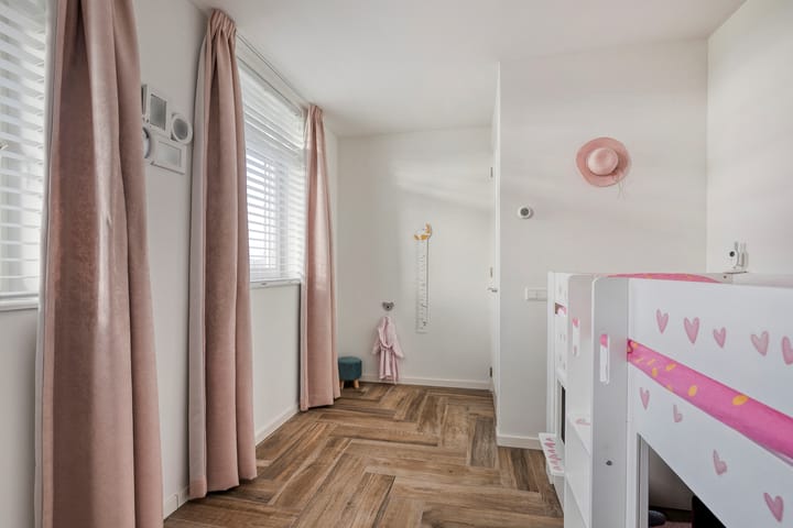 Photo 26 of Dolium 8