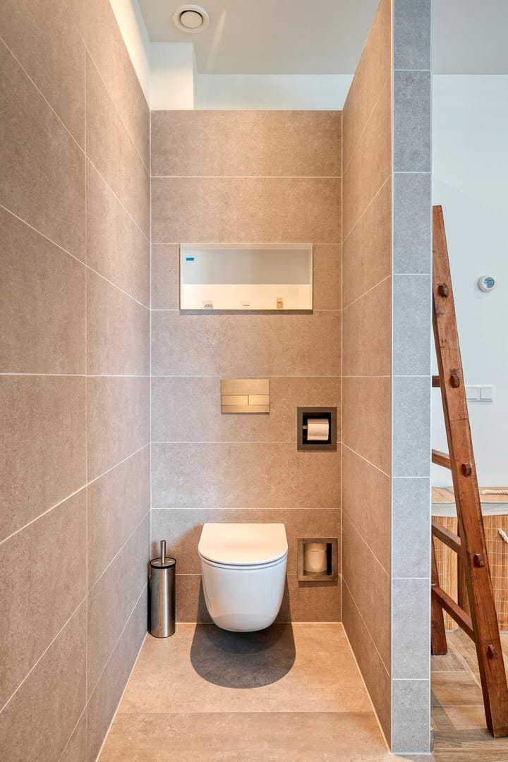 Photo 33 of Dolium 8