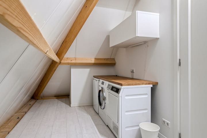 Photo 36 of Dolium 8