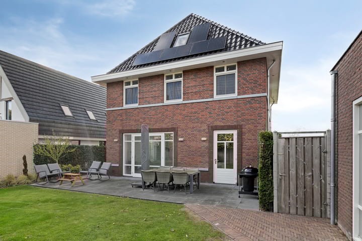 Photo 39 of Dolium 8