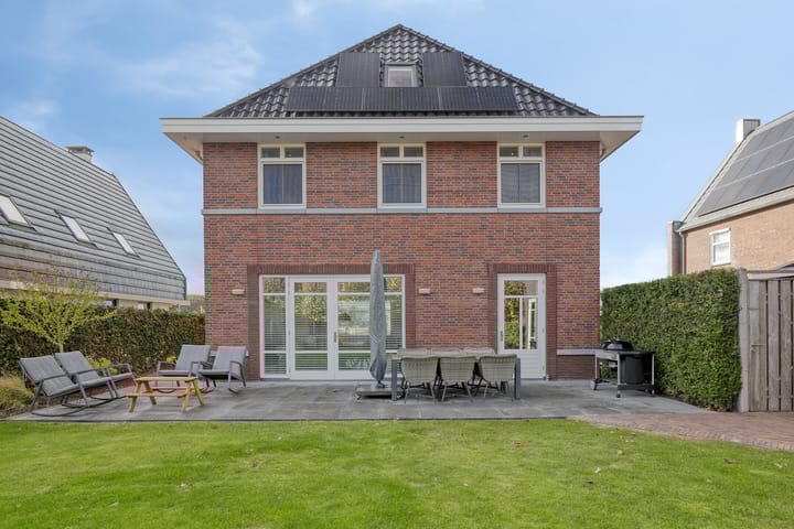 Photo 40 of Dolium 8